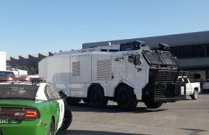 Aprueban $759 millones para reponer vehículo táctico lanza agua de Carabineros