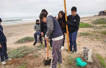 Científicos de la Basura lideran programa para fortalecer a clubes y agrupaciones ambientales de Chile