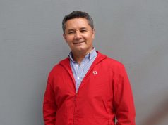 Inteligencia Artificial, Sociedad y Pensamiento Crítico: Un desafío filosófico en tiempo real