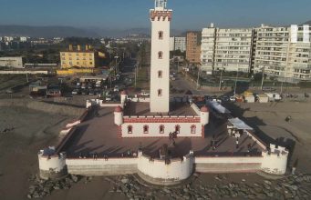 Municipio de La Serena invertirá $230 millones en instalar gran feria de verano junto al Faro Monumental