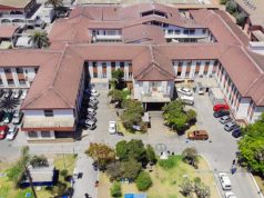 Contraloría: facultativos del Hospital de La Serena con licencia médica participaron de (al menos) 70 cirugías en clínica privada