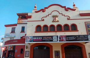 “Estamos contactando a cada producción”: Rent Light, la productora que asume la administración del Teatro Centenario