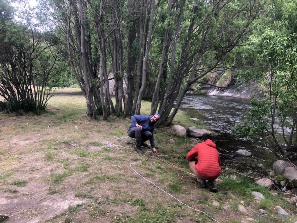 Monitoreo ciudadano revela estado actual de la basura en riberas de ríos chilenos