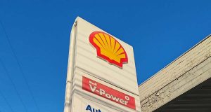 Gremios locales anticipan aumentos en costos operacionales y precios por el alza en los combustibles