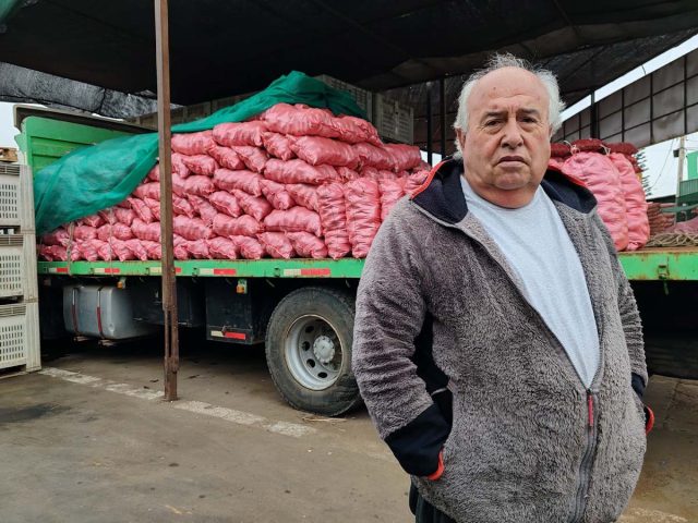 Adrián Varas, locatario La Palmera copia