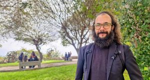 Geógrafo Marcelo Lagos y la construcción del riesgo en Chile: “Es más importante invertir en sirenas que en un Plan Regulador”