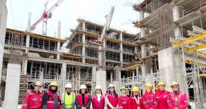 13, 5% : Más de sesenta mujeres trabajan en obras del nuevo hospital de La Serena