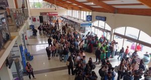 Dotación de personal del aeropuerto se duplicará para mantenerlo operativo las 24 horas