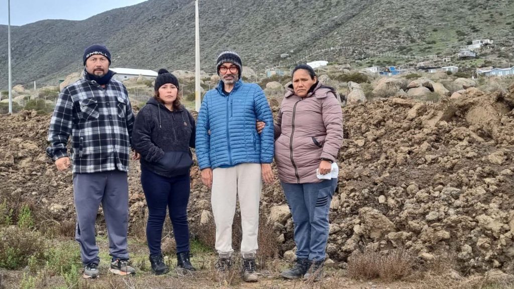 Diputada Castillo emplaza a concesionaria Sacyr por acumulación de escombros en Ruta 5 y advierte riesgo para vecinos