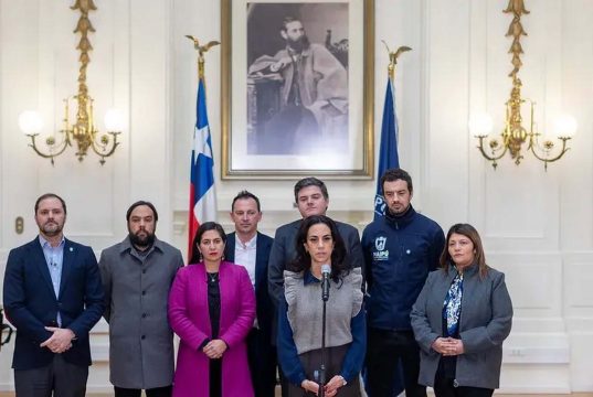 Municipios presentan propuesta al gobierno por contribuciones de bienes raíces
