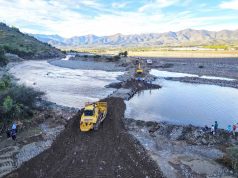 “A puro ñeque” Municipio de Monte Patria habilita caminos provisorios: “No podíamos seguir esperando”